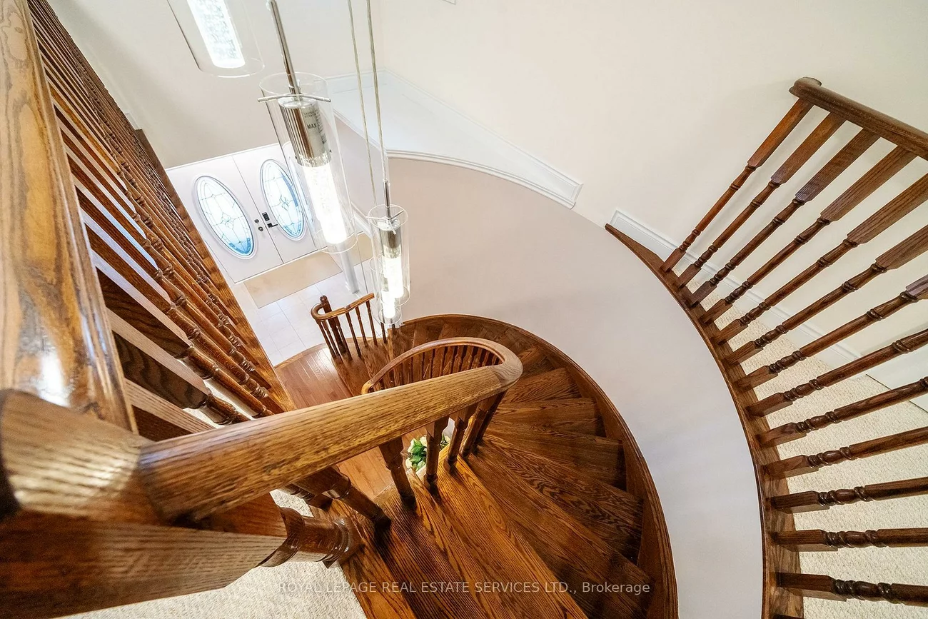 165, Alison, 1001 - BR Bronte, Oakville