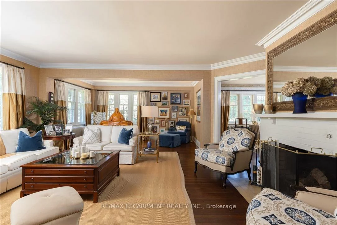 2055, Lakeshore, 1006 - FD Ford, Oakville