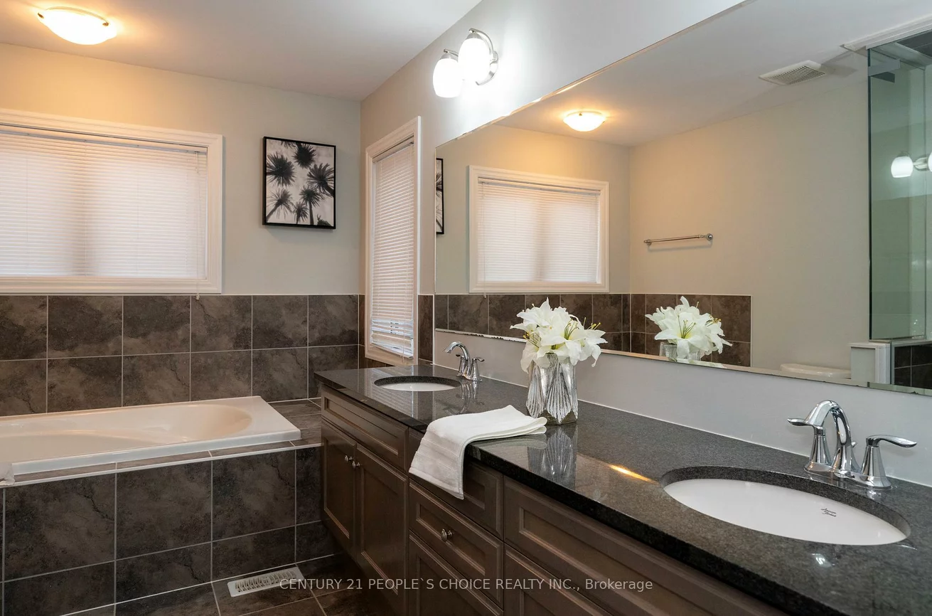 381, Dahlia, 1008 - GO Glenorchy, Oakville