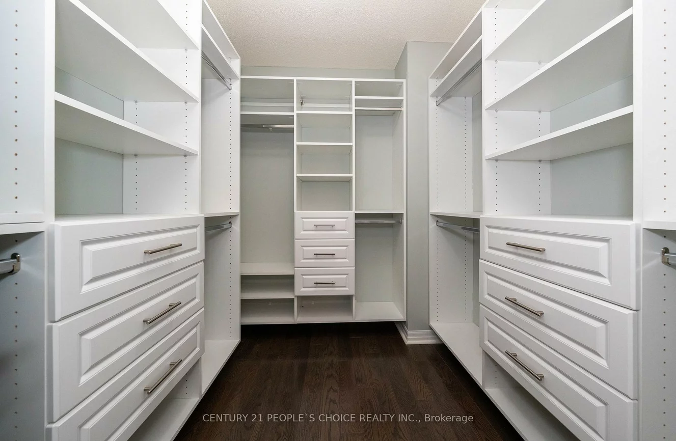 381, Dahlia, 1008 - GO Glenorchy, Oakville