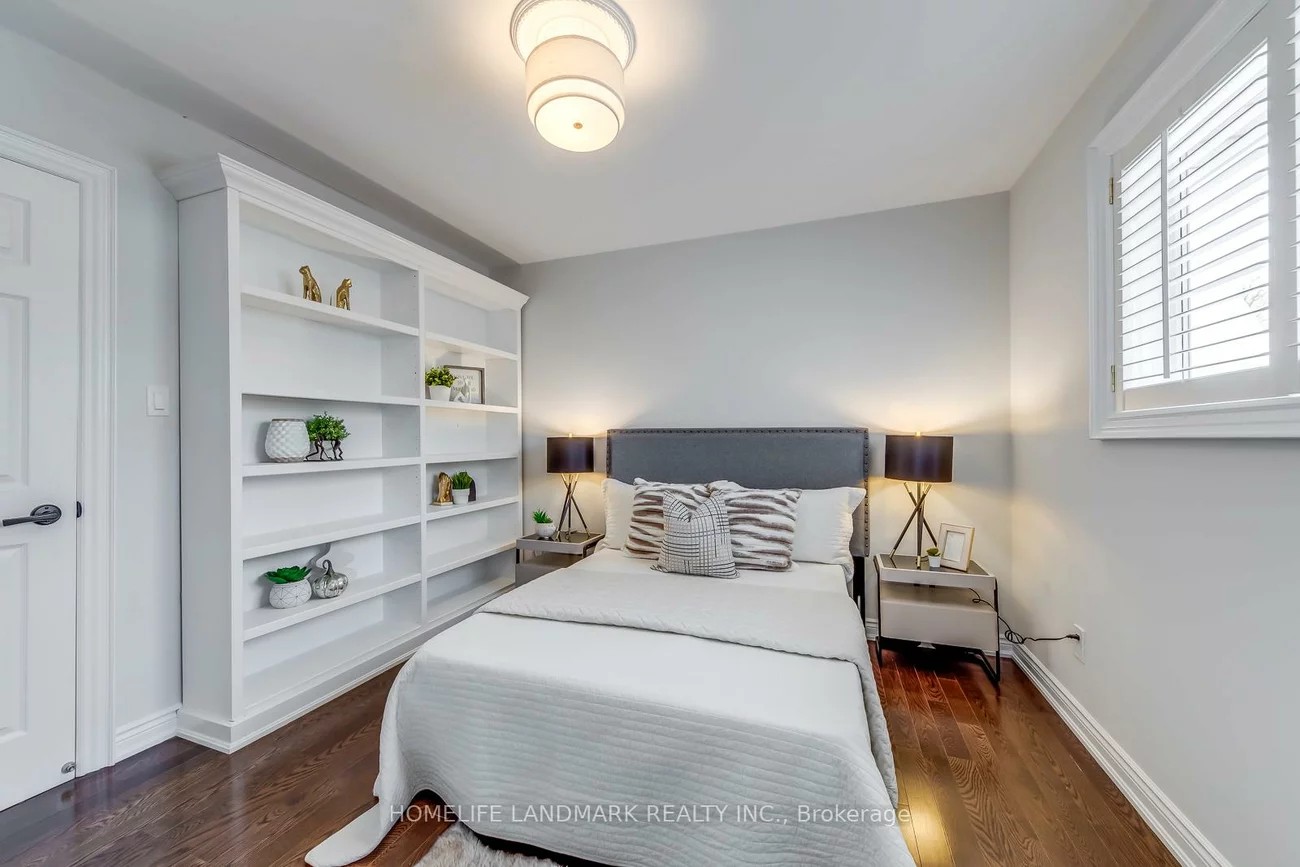 427, CAIRNCROFT, 1011 - MO Morrison, Oakville