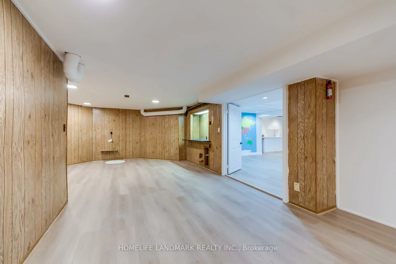 427, CAIRNCROFT, 1011 - MO Morrison, Oakville