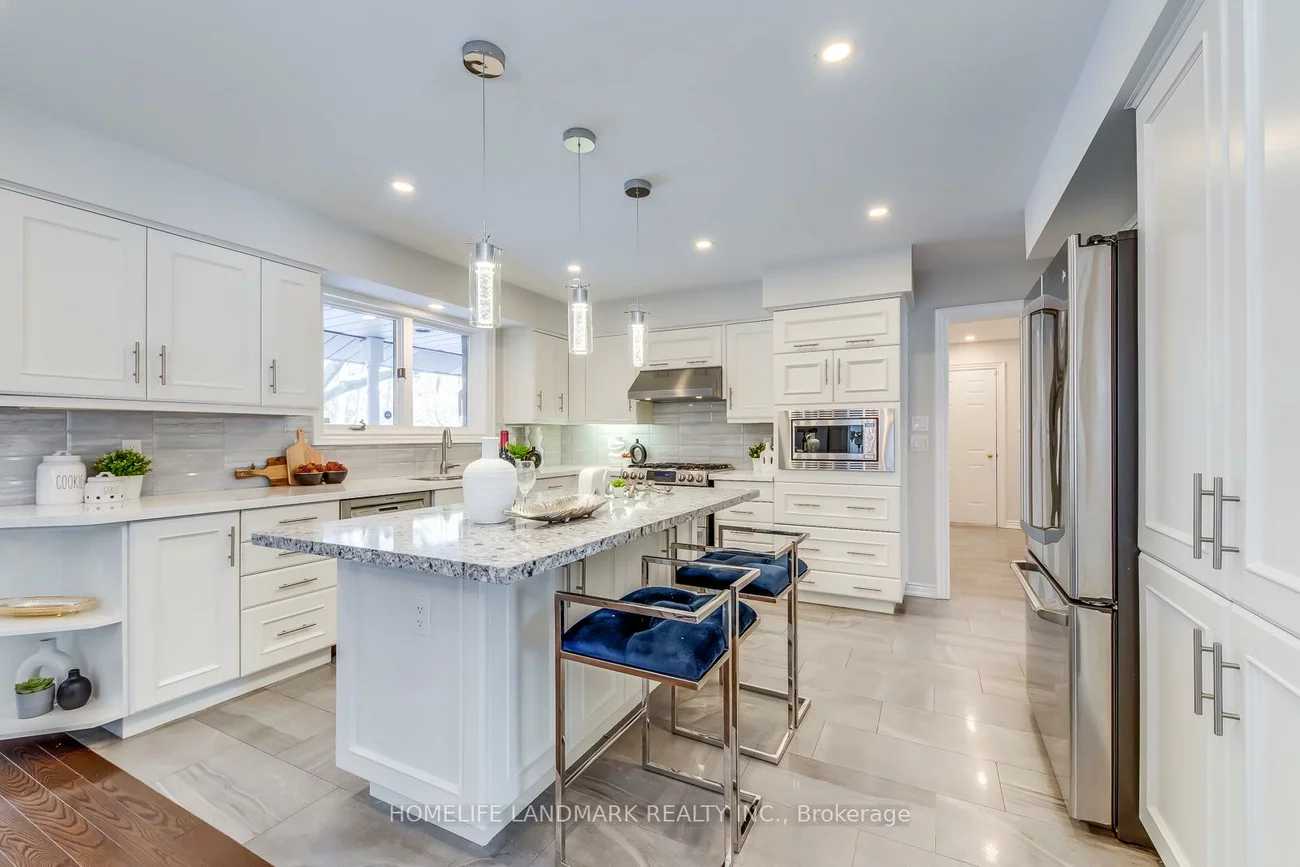 427, CAIRNCROFT, 1011 - MO Morrison, Oakville