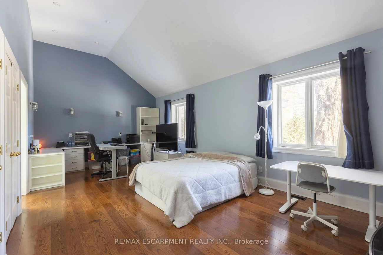 184, Chartwell, 1013 - OO Old Oakville, Oakville