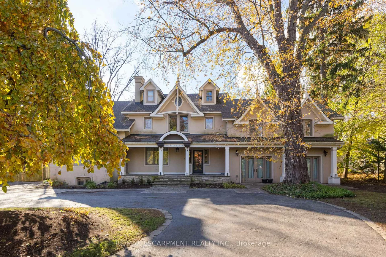 184, Chartwell, 1013 - OO Old Oakville, Oakville