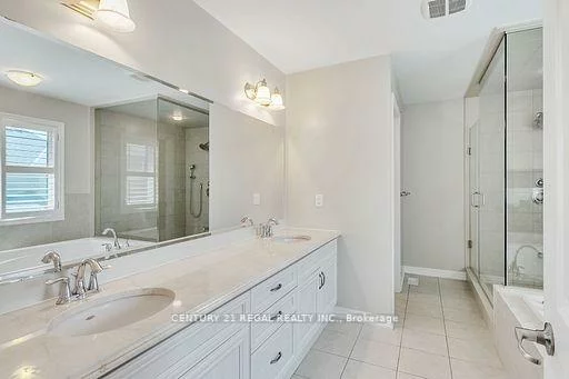 140, Cherryhurst, 1008 - GO Glenorchy, Oakville