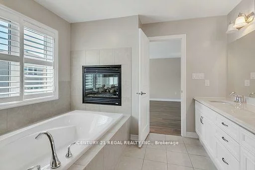 140, Cherryhurst, 1008 - GO Glenorchy, Oakville