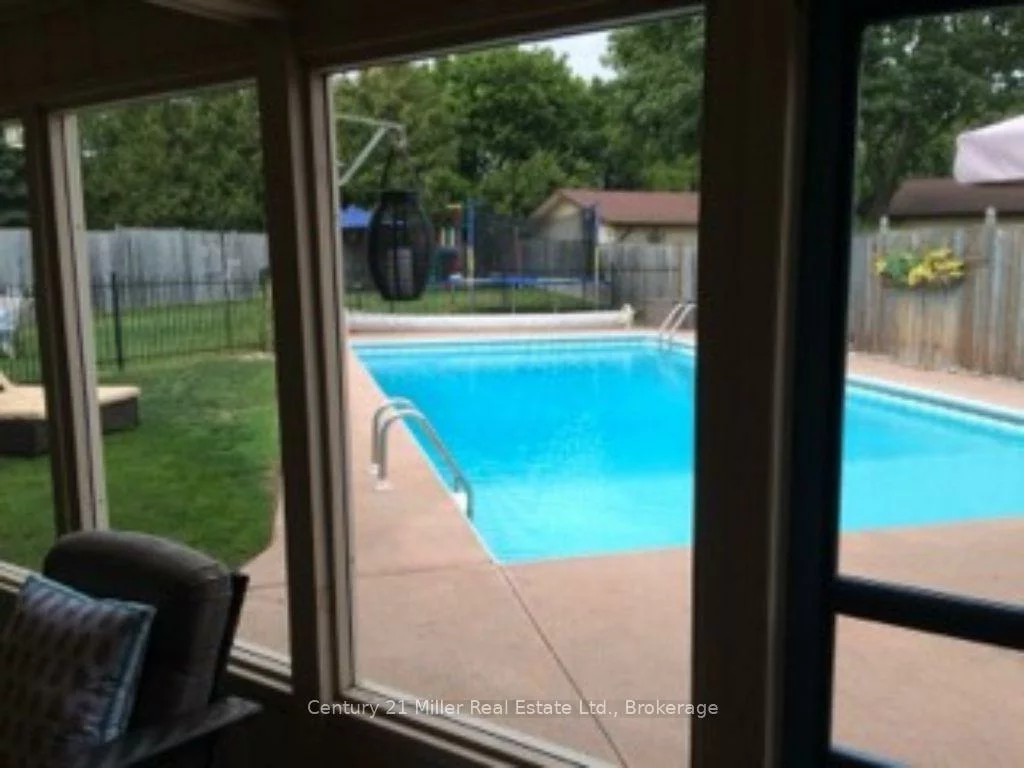 2225, Wyandotte, 1020 - WO West, Oakville