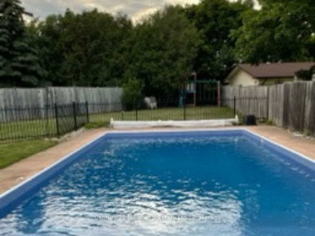 2225, Wyandotte, 1020 - WO West, Oakville