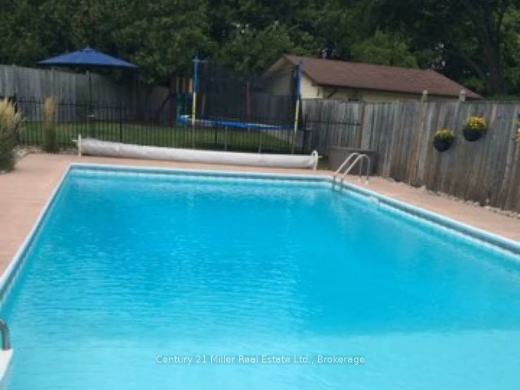 2225, Wyandotte, 1020 - WO West, Oakville