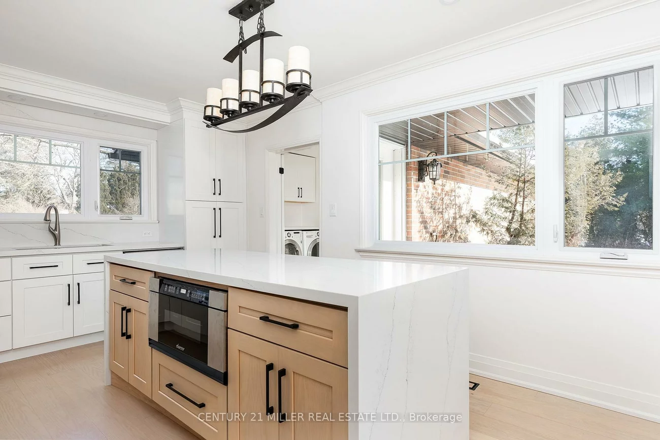 134, Abbey, 1011 - MO Morrison, Oakville