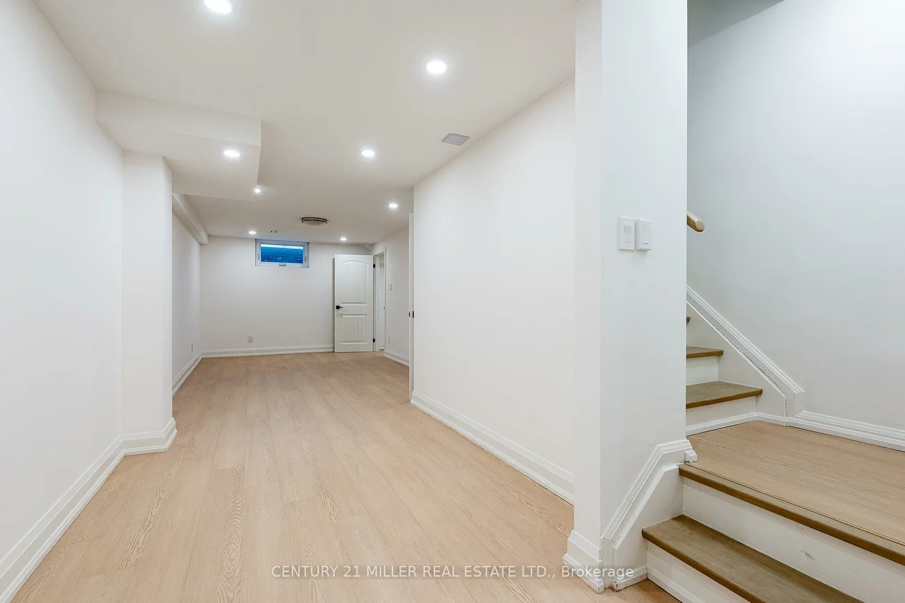 134, Abbey, 1011 - MO Morrison, Oakville