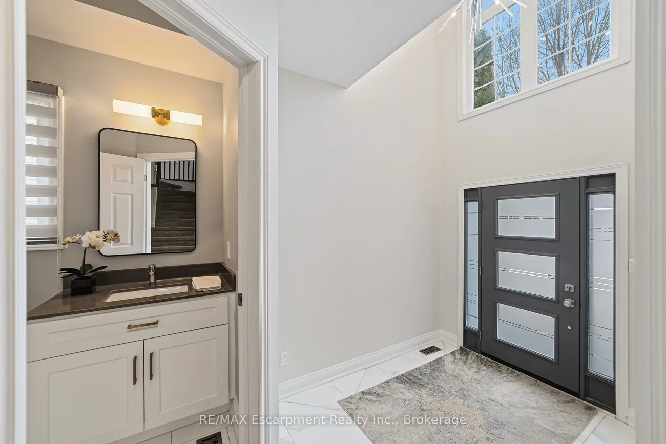 2408, Valley Heights, 1015 - RO River Oaks, Oakville