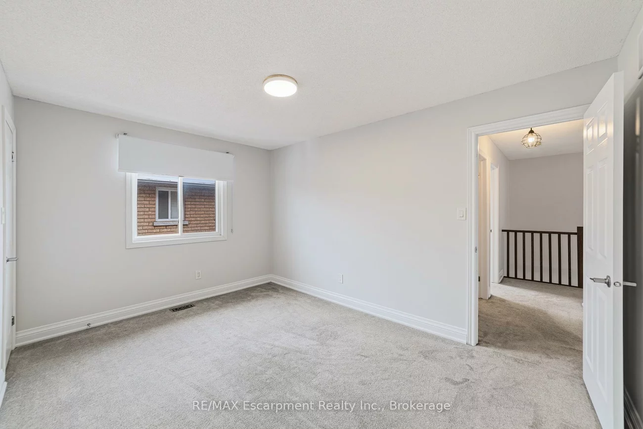 2408, Valley Heights, 1015 - RO River Oaks, Oakville