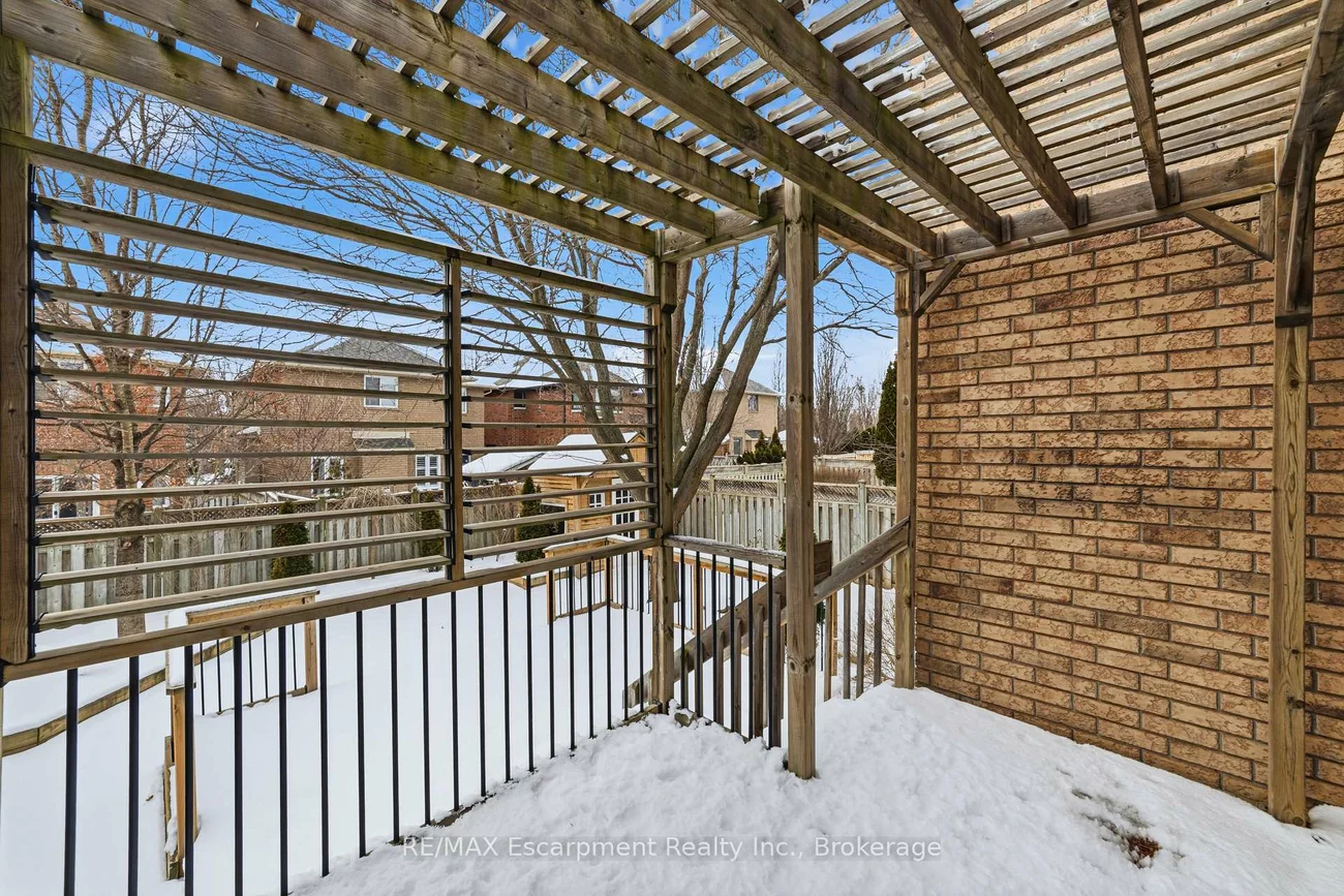 2408, Valley Heights, 1015 - RO River Oaks, Oakville