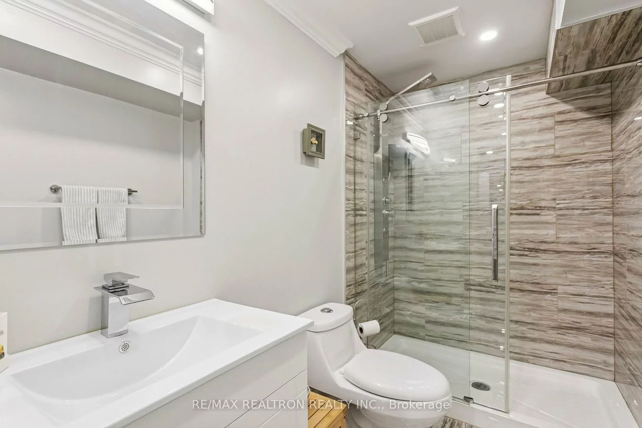 1153, Kestell, 1009 - JC Joshua Creek, Oakville