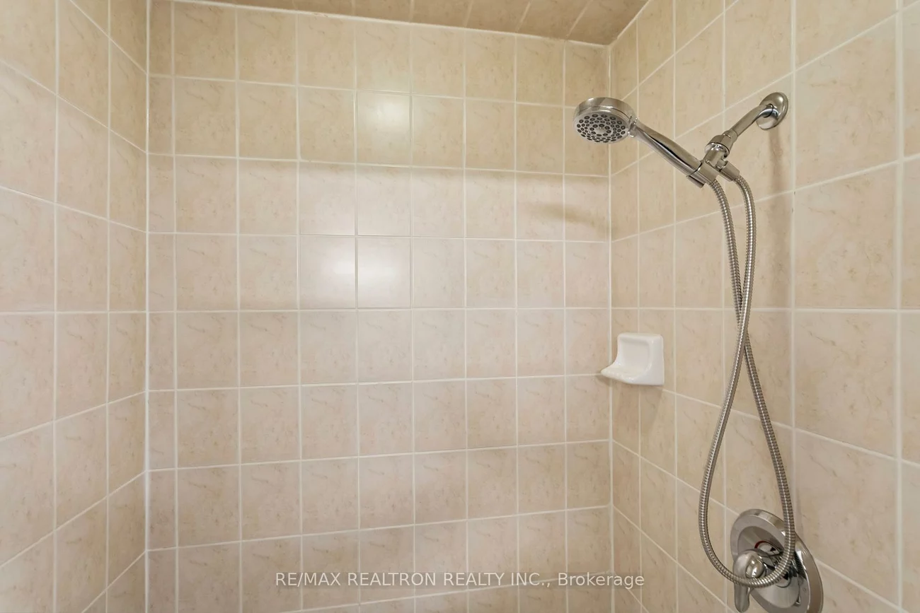 1153, Kestell, 1009 - JC Joshua Creek, Oakville