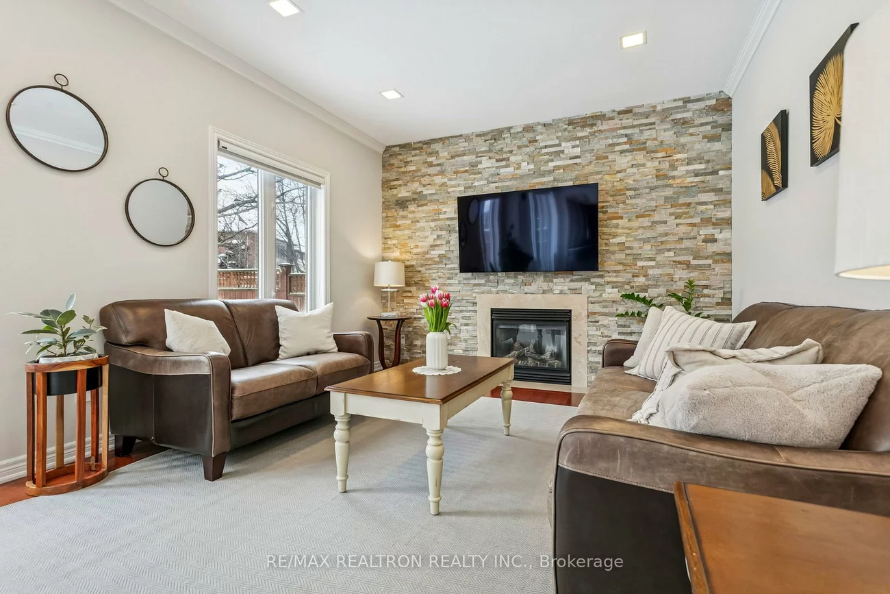 1153, Kestell, 1009 - JC Joshua Creek, Oakville