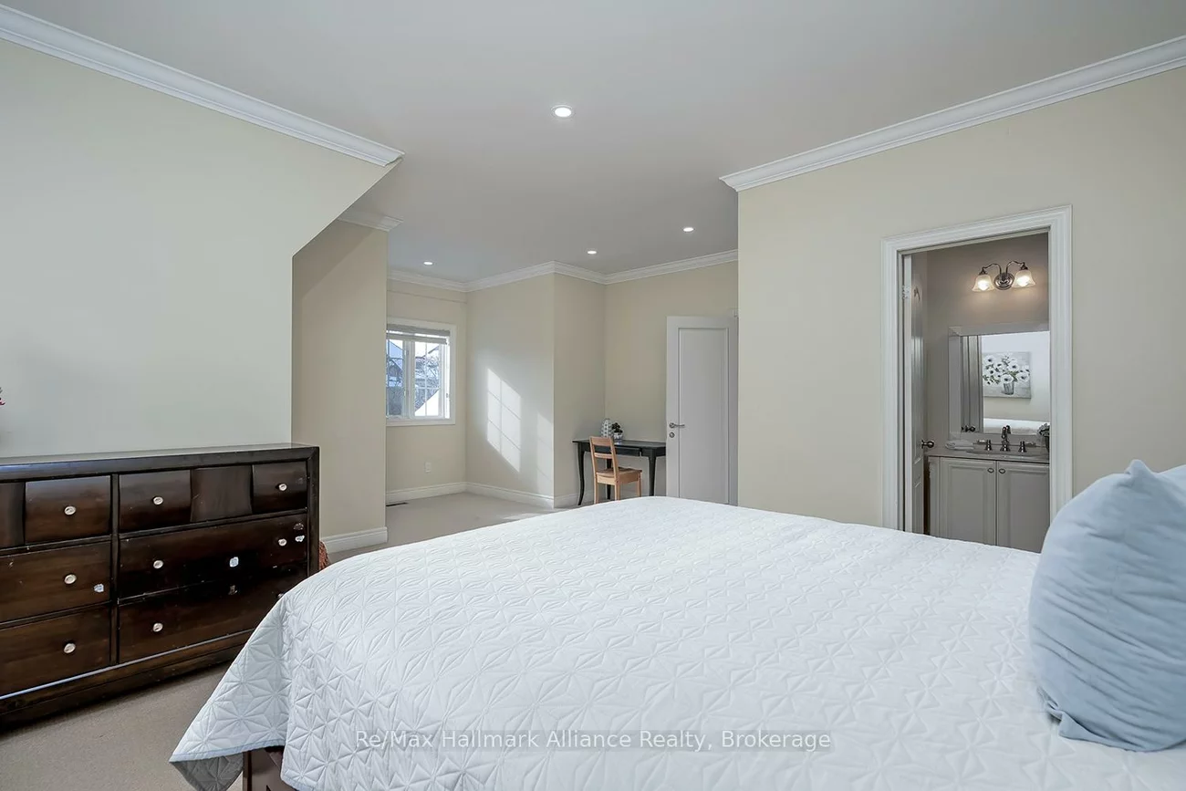 2381, Gamble, 1009 - JC Joshua Creek, Oakville