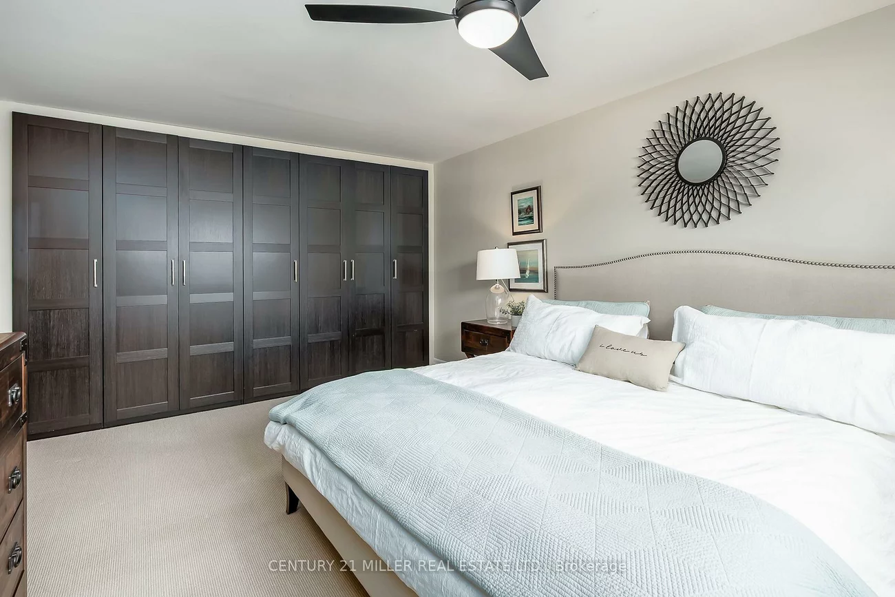 2337, Bennington, 1006 - FD Ford, Oakville