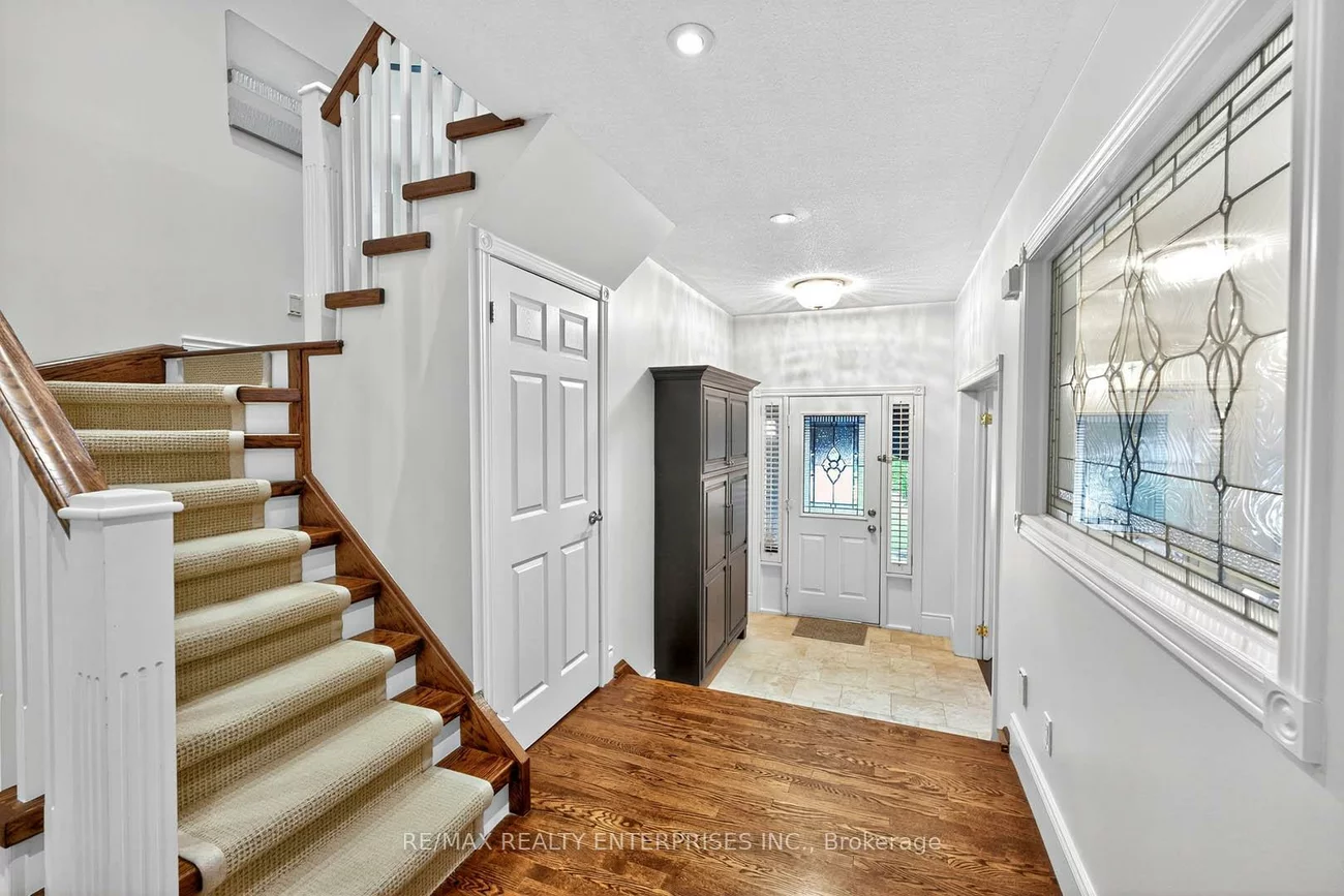 336, Oakridge, 1015 - RO River Oaks, Oakville