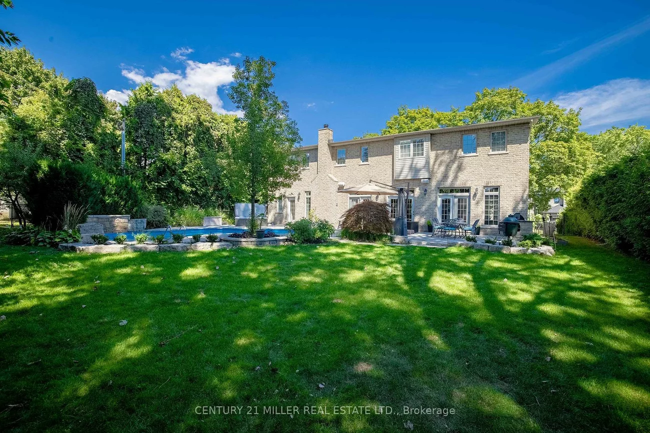 266, Tracina, 1017 - SW Southwest, Oakville