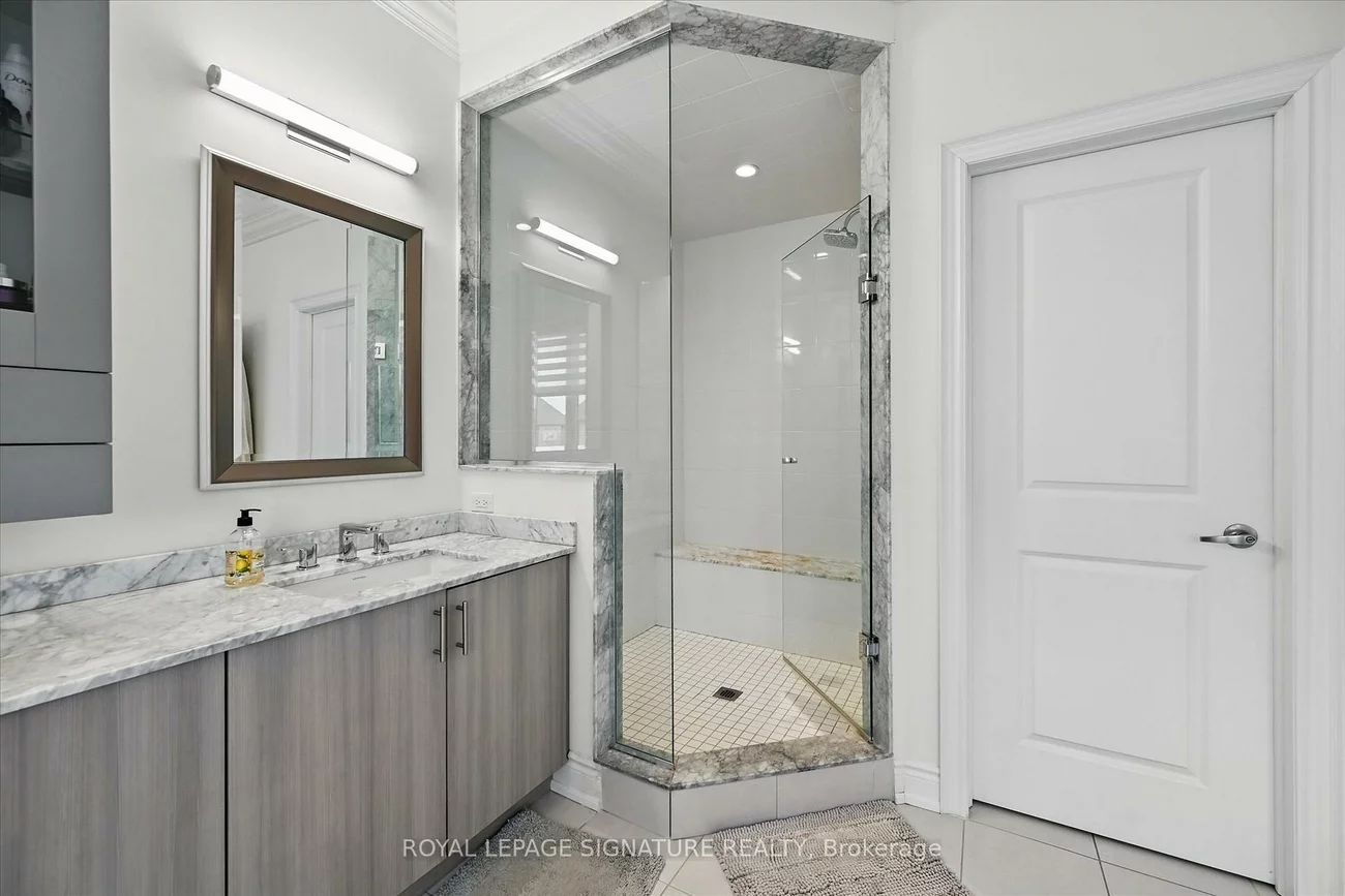 3180, Post, 1008 - GO Glenorchy, Oakville