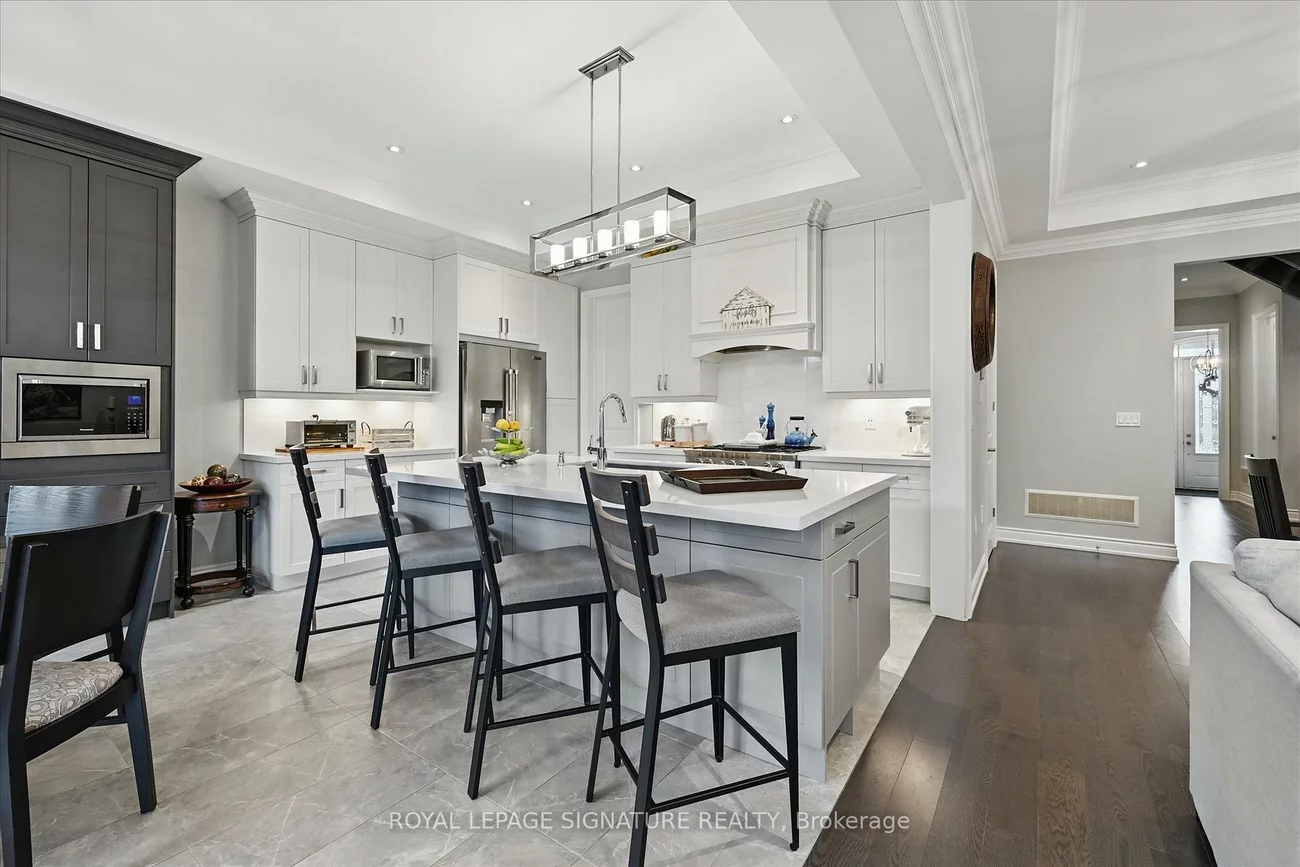 3180, Post, 1008 - GO Glenorchy, Oakville