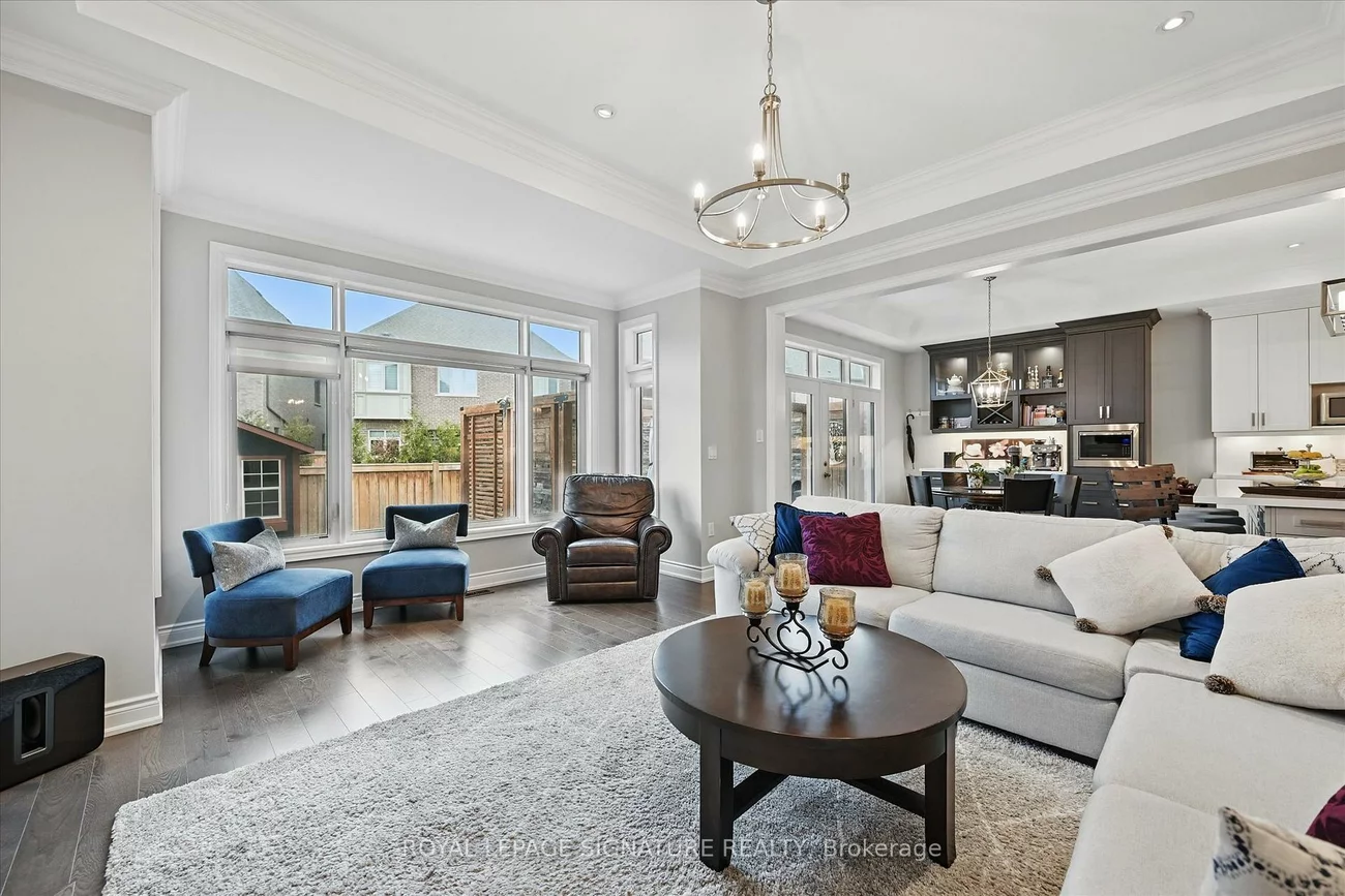 3180, Post, 1008 - GO Glenorchy, Oakville