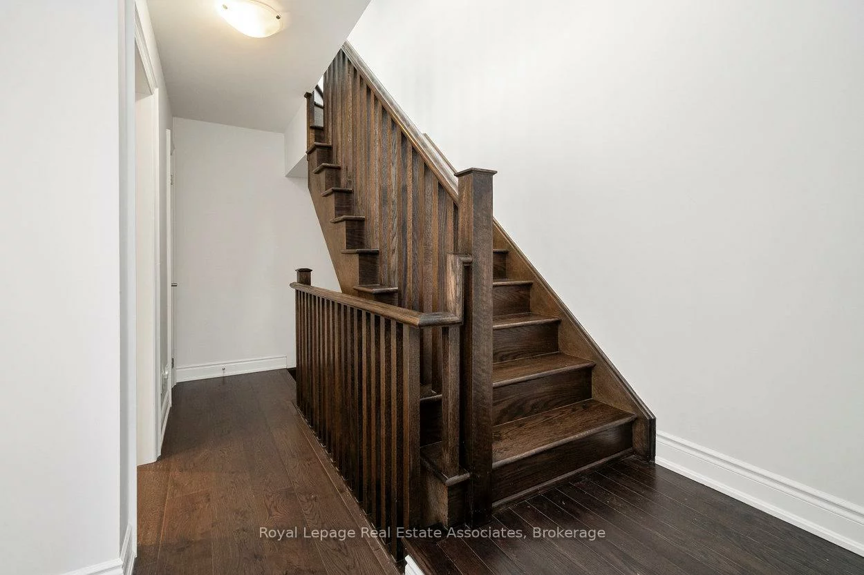 3076, Cascade, 1010 - JM Joshua Meadows, Oakville