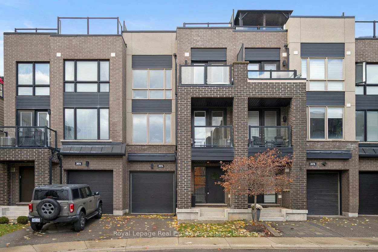 3076, Cascade, 1010 - JM Joshua Meadows, Oakville