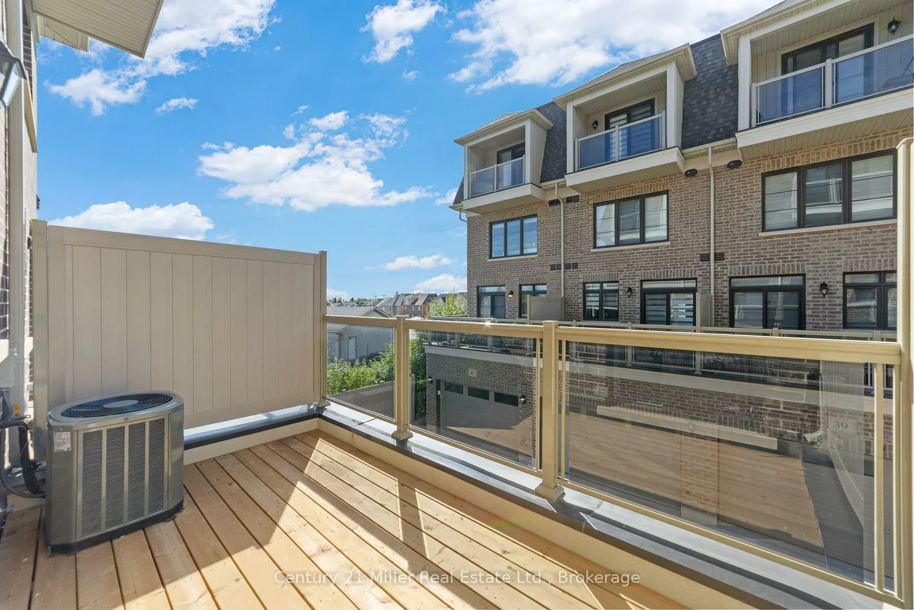2150, Trafalgar, 1015 - RO River Oaks, Oakville