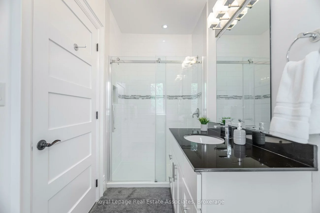 157, Dianne, 1011 - MO Morrison, Oakville