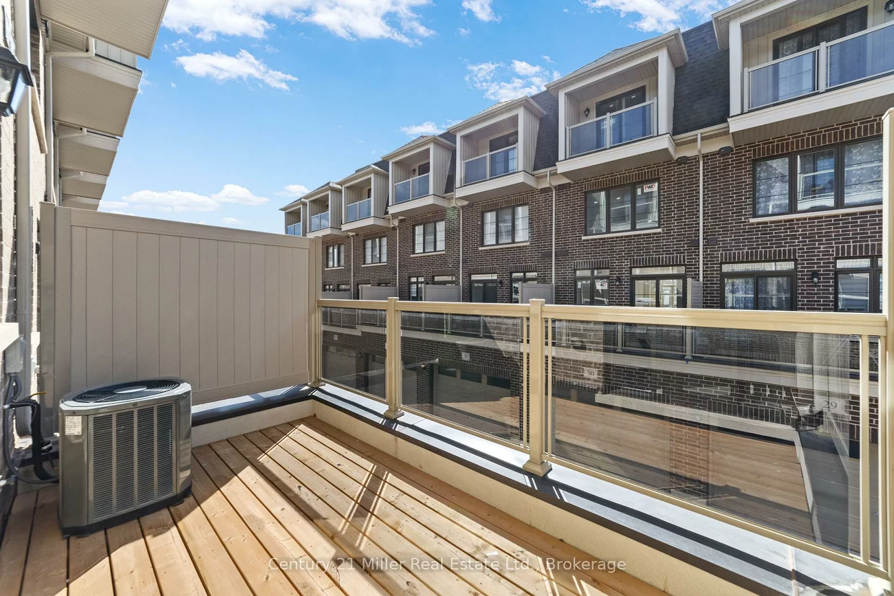 2150, Trafalgar, 1015 - RO River Oaks, Oakville