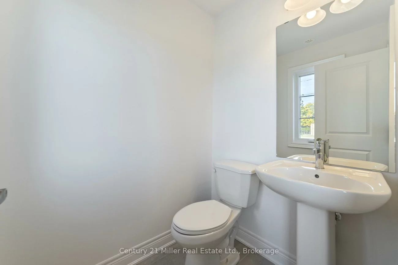 2150, Trafalgar, 1015 - RO River Oaks, Oakville