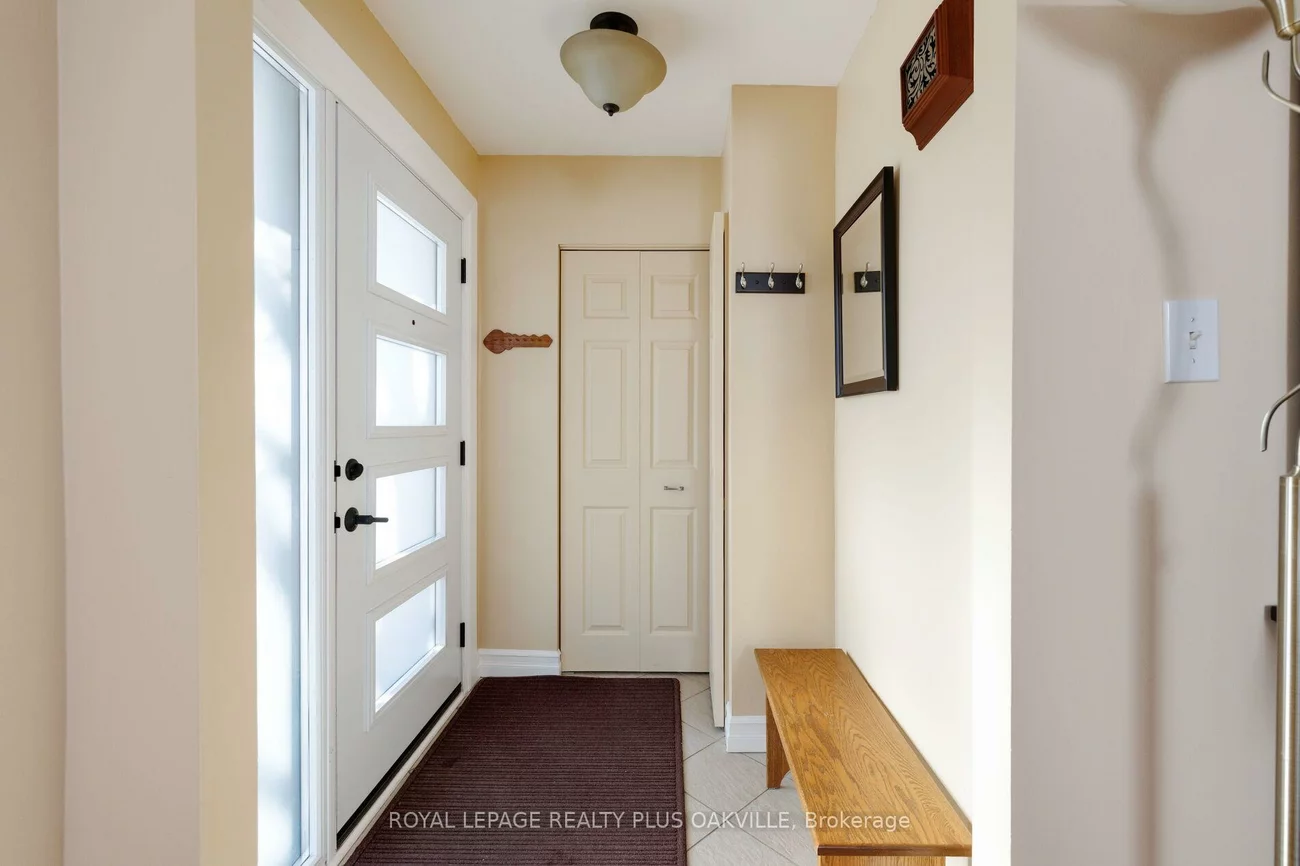 475, Sunset, 1020 - WO West, Oakville