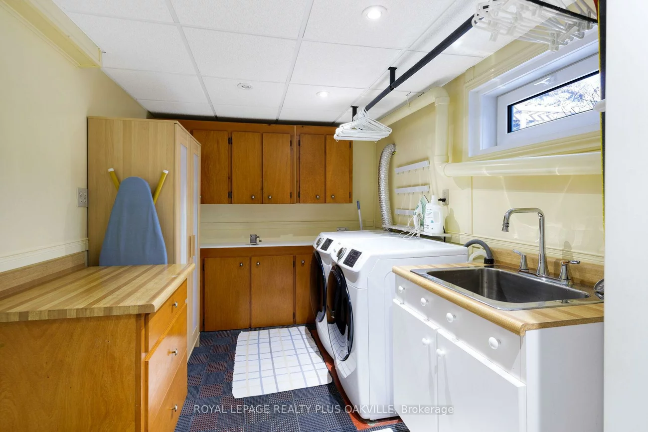 475, Sunset, 1020 - WO West, Oakville