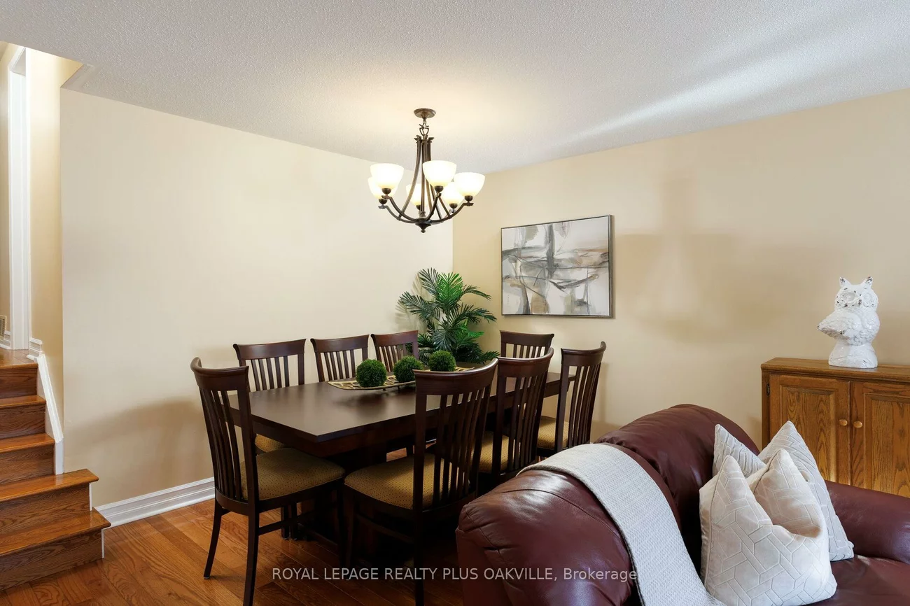 475, Sunset, 1020 - WO West, Oakville