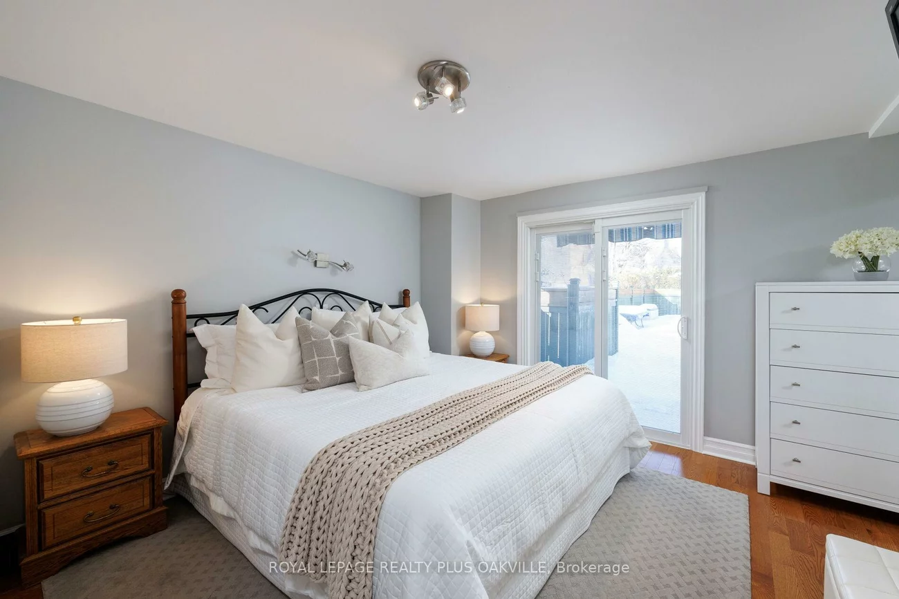 475, Sunset, 1020 - WO West, Oakville