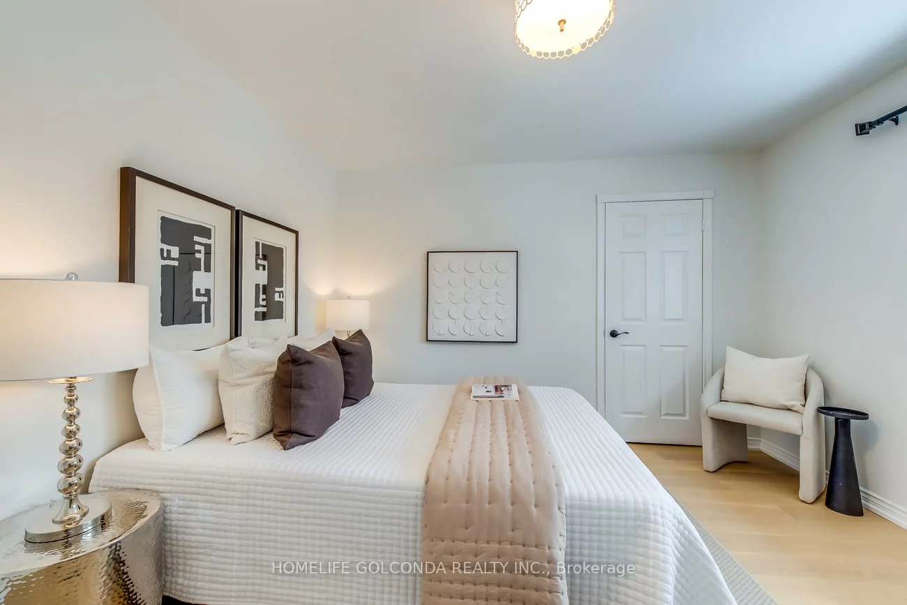 2959, Kingsway, 1004 - CV Clearview, Oakville