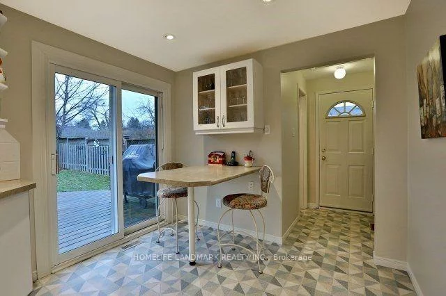 193, chebucto, 1006 - FD Ford, Oakville