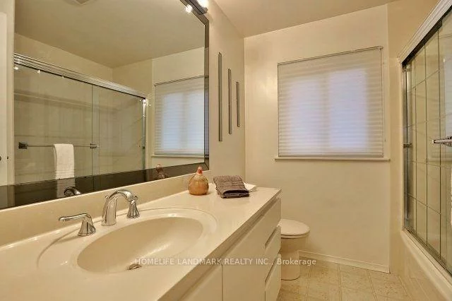 193, chebucto, 1006 - FD Ford, Oakville