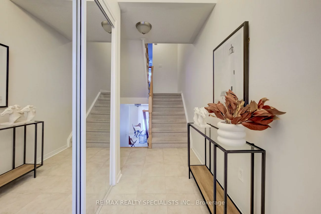 2179, Fiddlers, 1019 - WM Westmount, Oakville