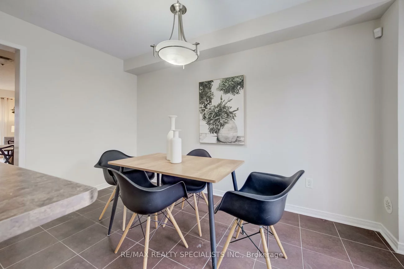 2179, Fiddlers, 1019 - WM Westmount, Oakville