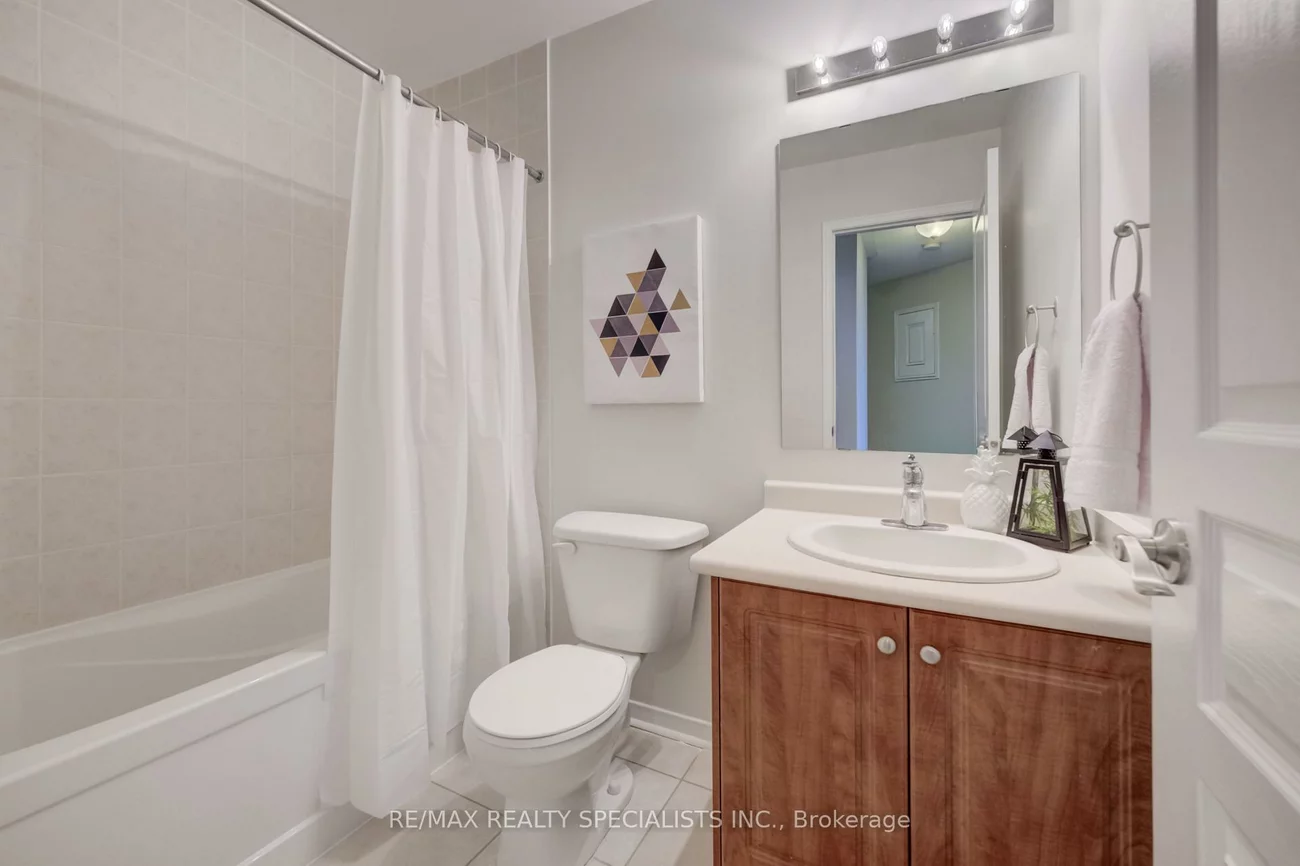 2179, Fiddlers, 1019 - WM Westmount, Oakville