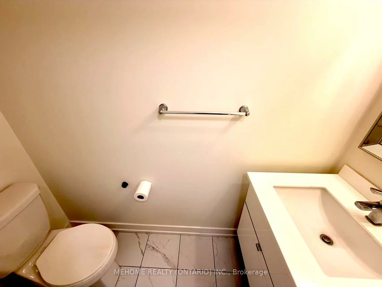 196, Huguenot, 1008 - GO Glenorchy, Oakville