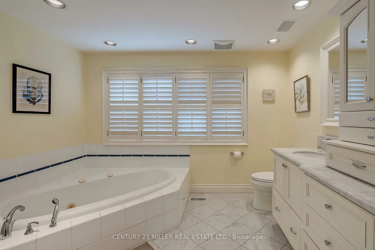 238, Elton Park, 1011 - MO Morrison, Oakville