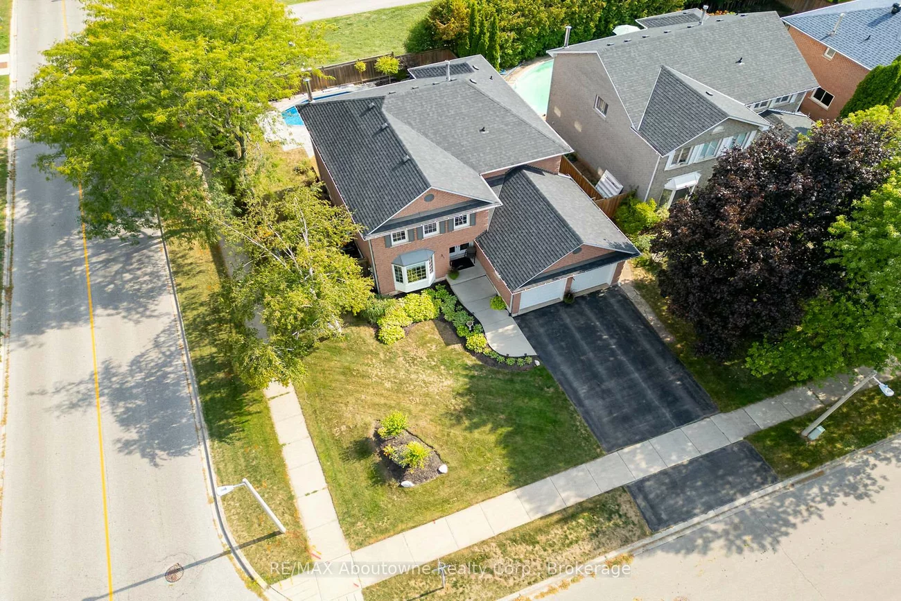 264, Richler, 1015 - RO River Oaks, Oakville