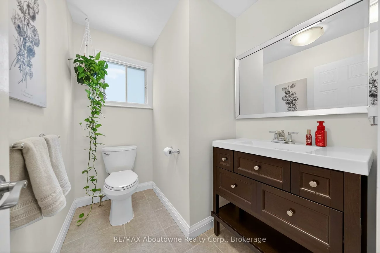 264, Richler, 1015 - RO River Oaks, Oakville