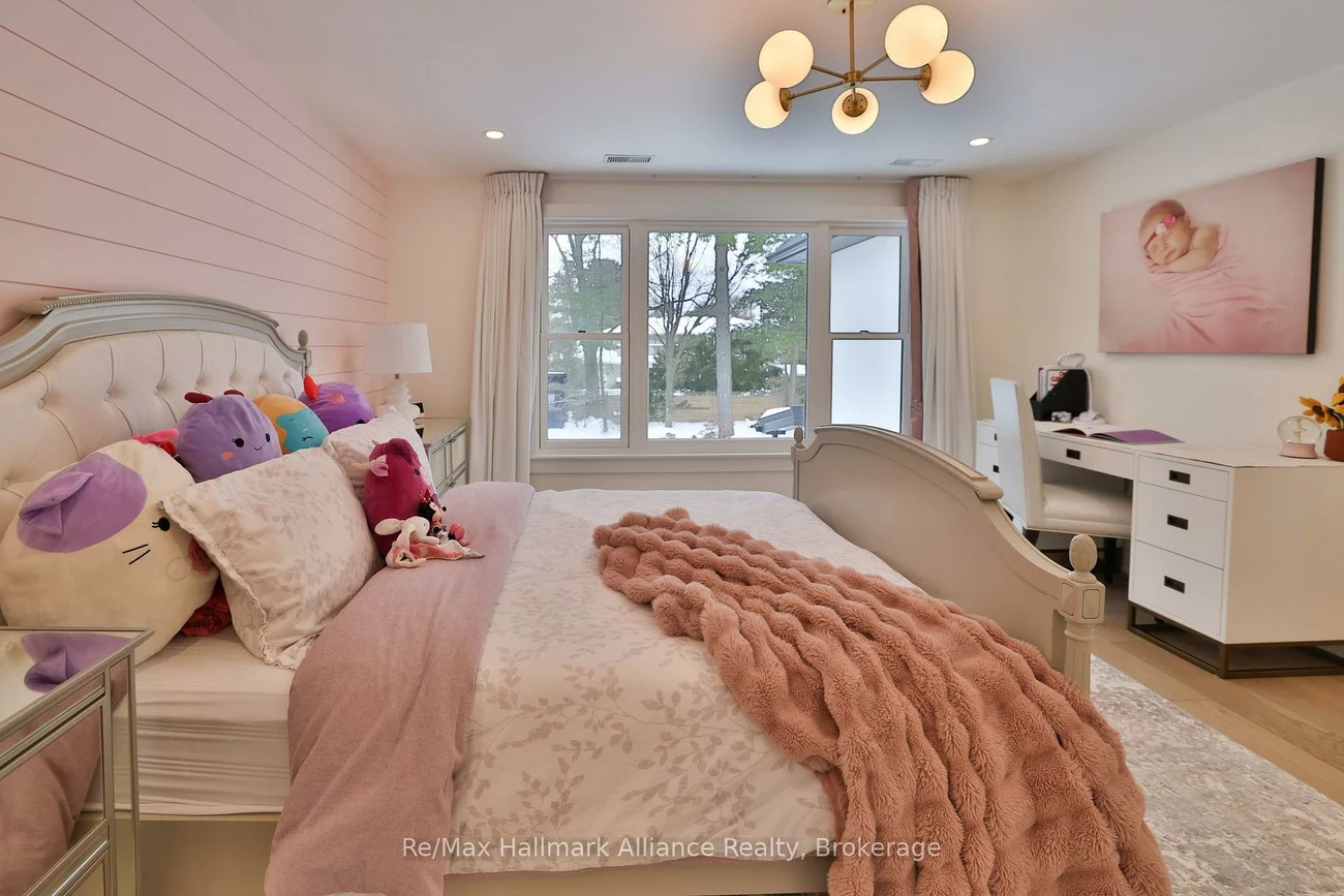 200, Chartwell, 1013 - OO Old Oakville, Oakville